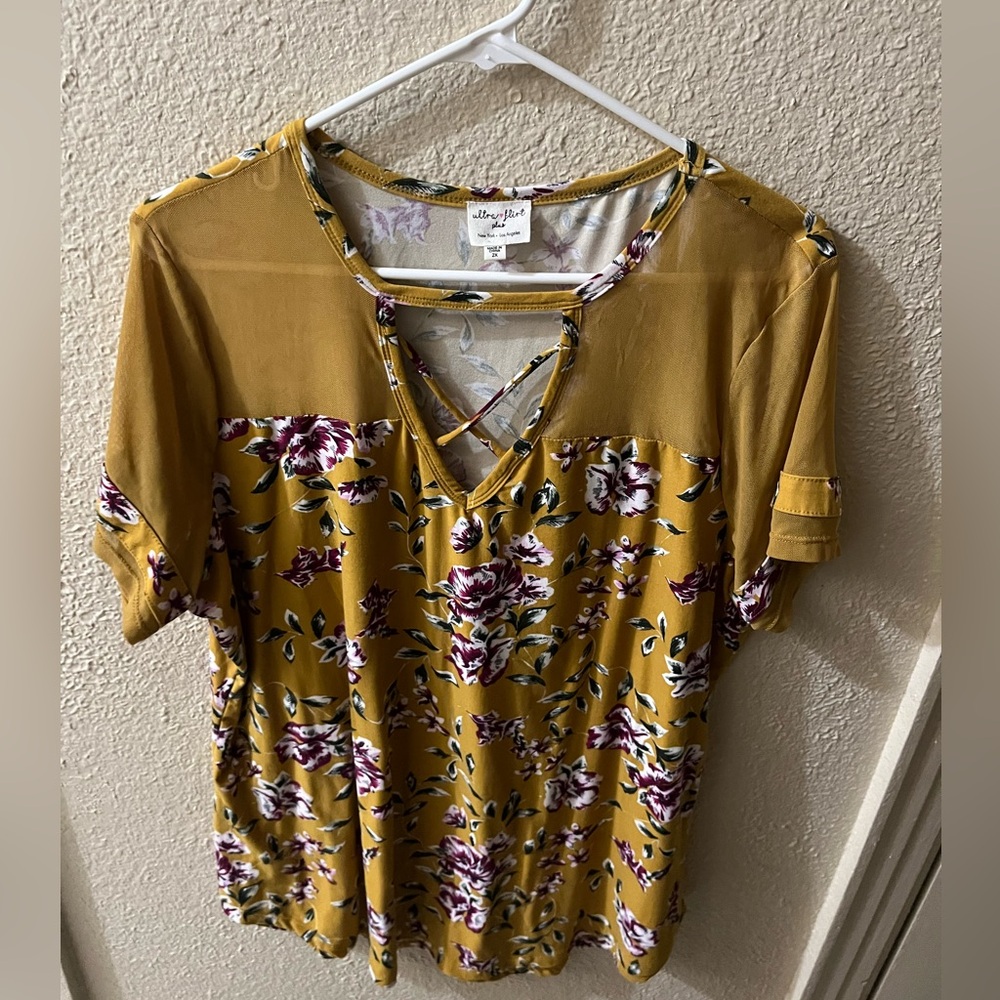 Mustard Colored blouse short sleeve